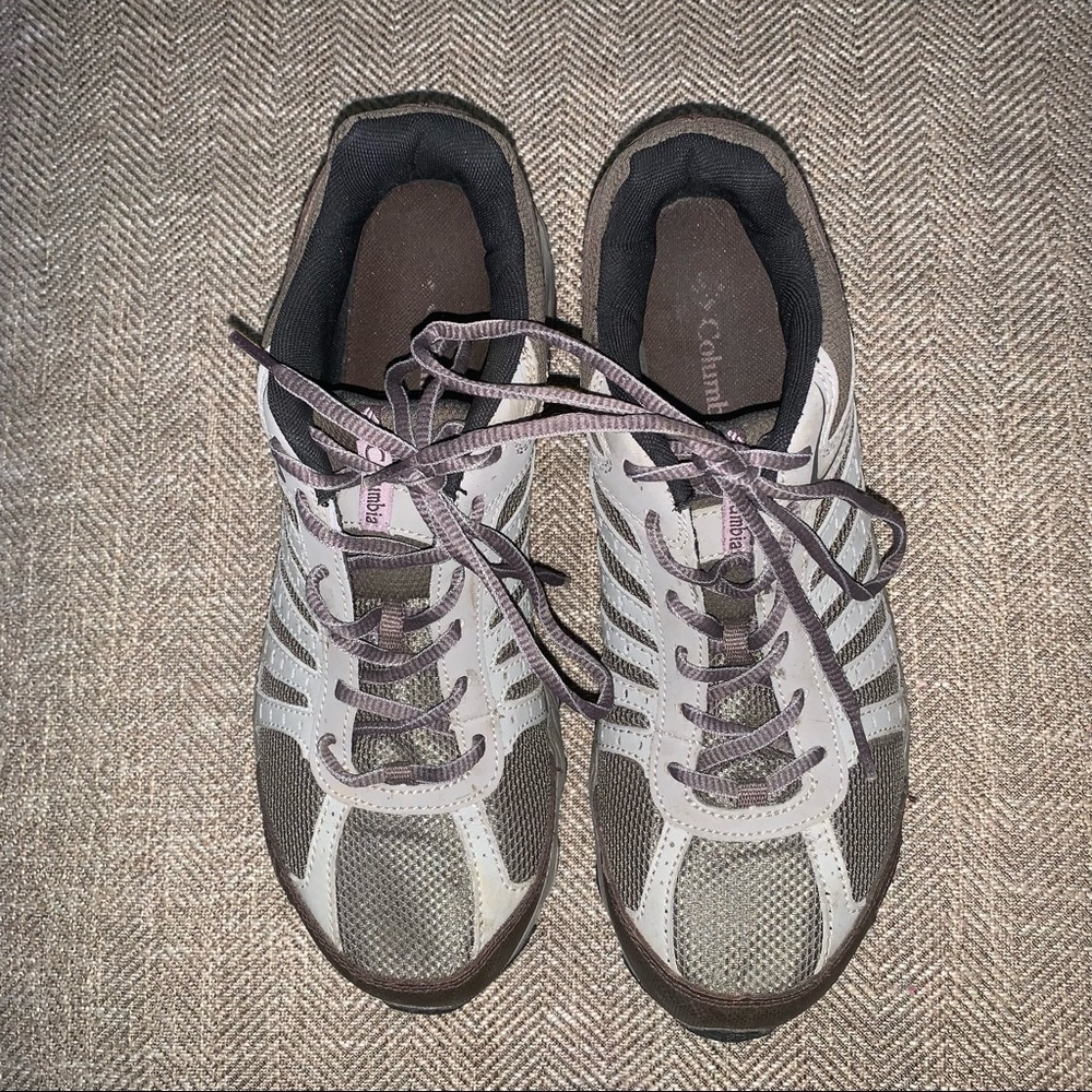 EUC Columbia Techlite Hiking Shoes Size 11.